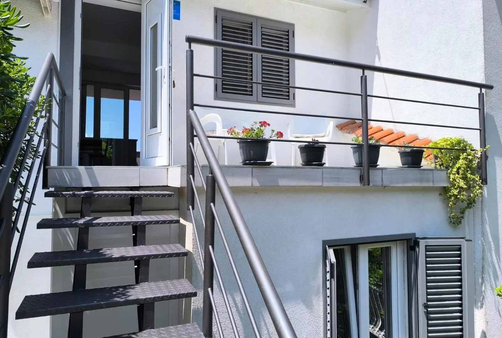 Studio Apartman Maja Njivice Apartment