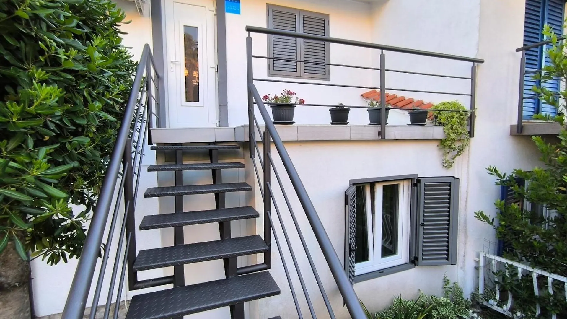 Apartment Studio Apartman Maja Njivice Croatia